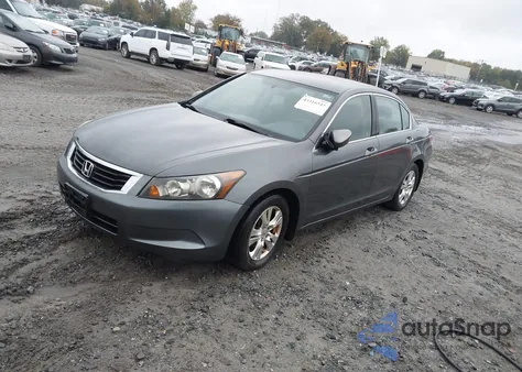 2008 Honda Accord 2.4 Lx-P z USA, uszkodzony, nr VIN 1HGCP26448A000895